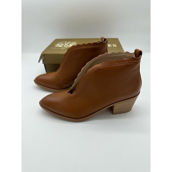 GC Shoes Maris Cut-Out Ankle Boot Women's Shoes, Cognac, Size 9 - Picture 11 of 11